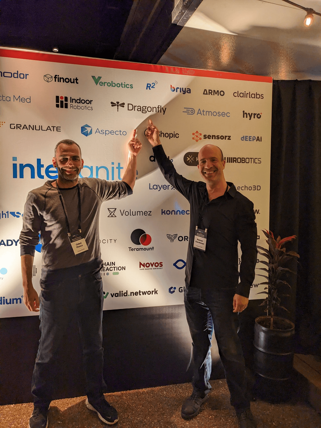 The Dragonfly team at a conference